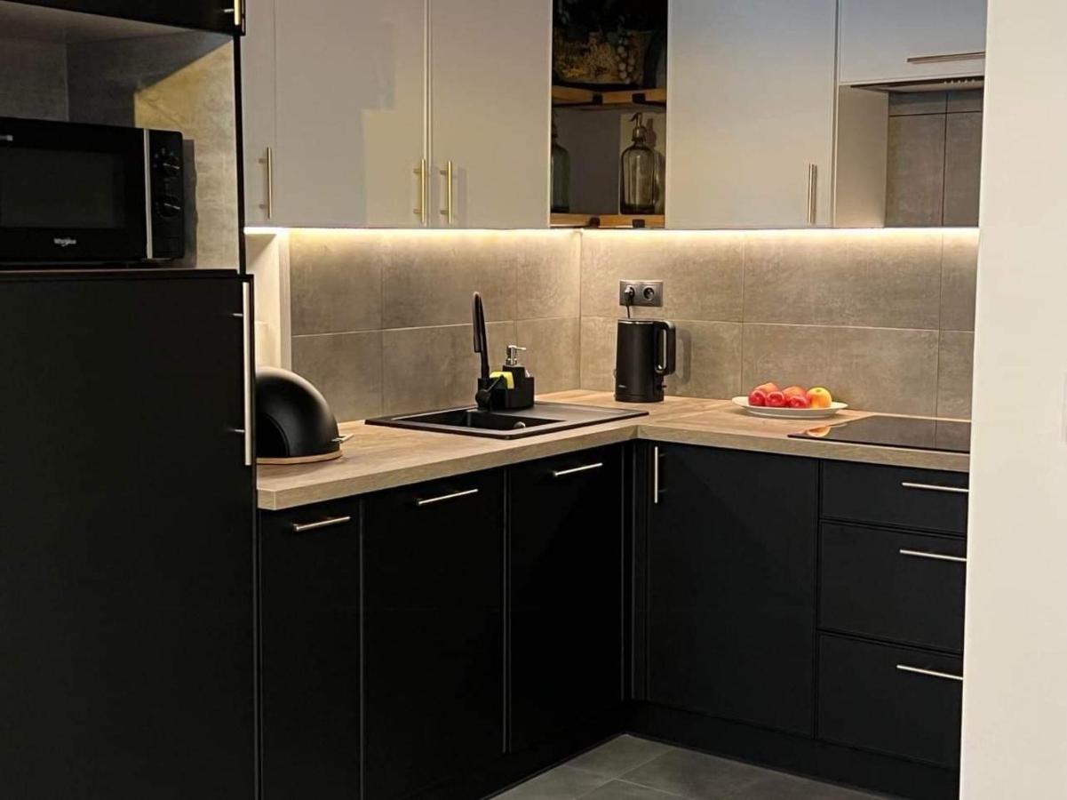 “Apartcalm - Like At Home” - Close To Subway وارسو المظهر الخارجي الصورة