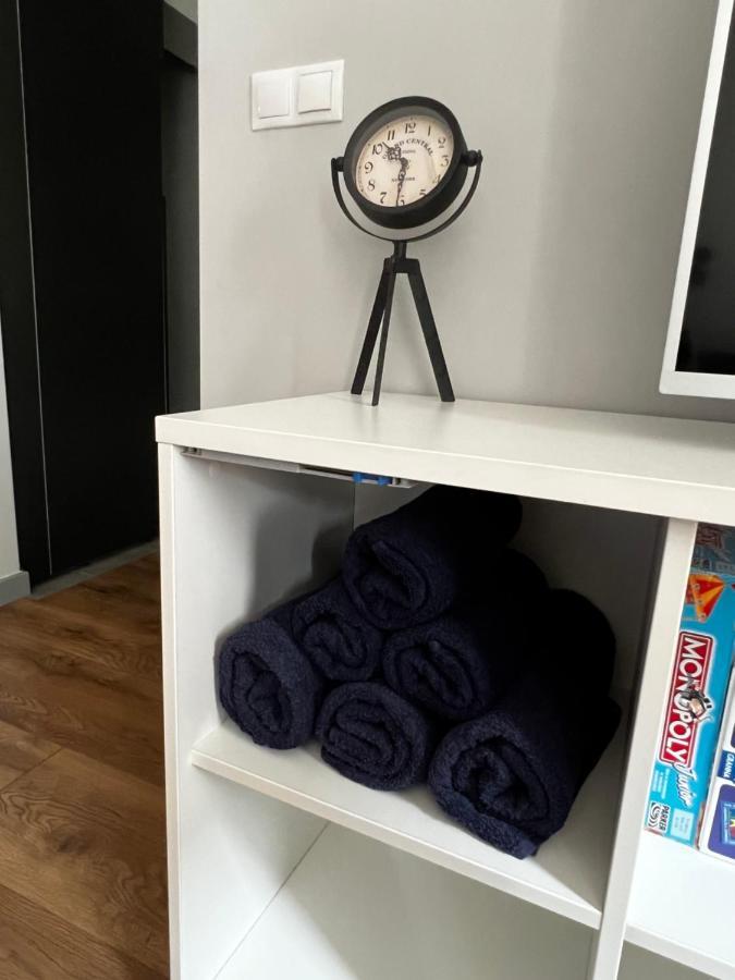 “Apartcalm - Like At Home” - Close To Subway وارسو المظهر الخارجي الصورة