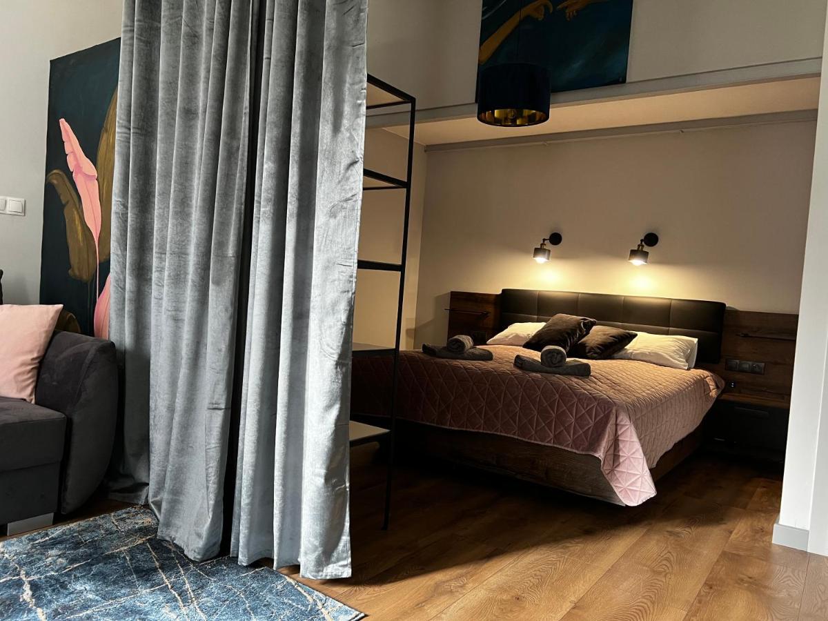 “Apartcalm - Like At Home” - Close To Subway وارسو المظهر الخارجي الصورة